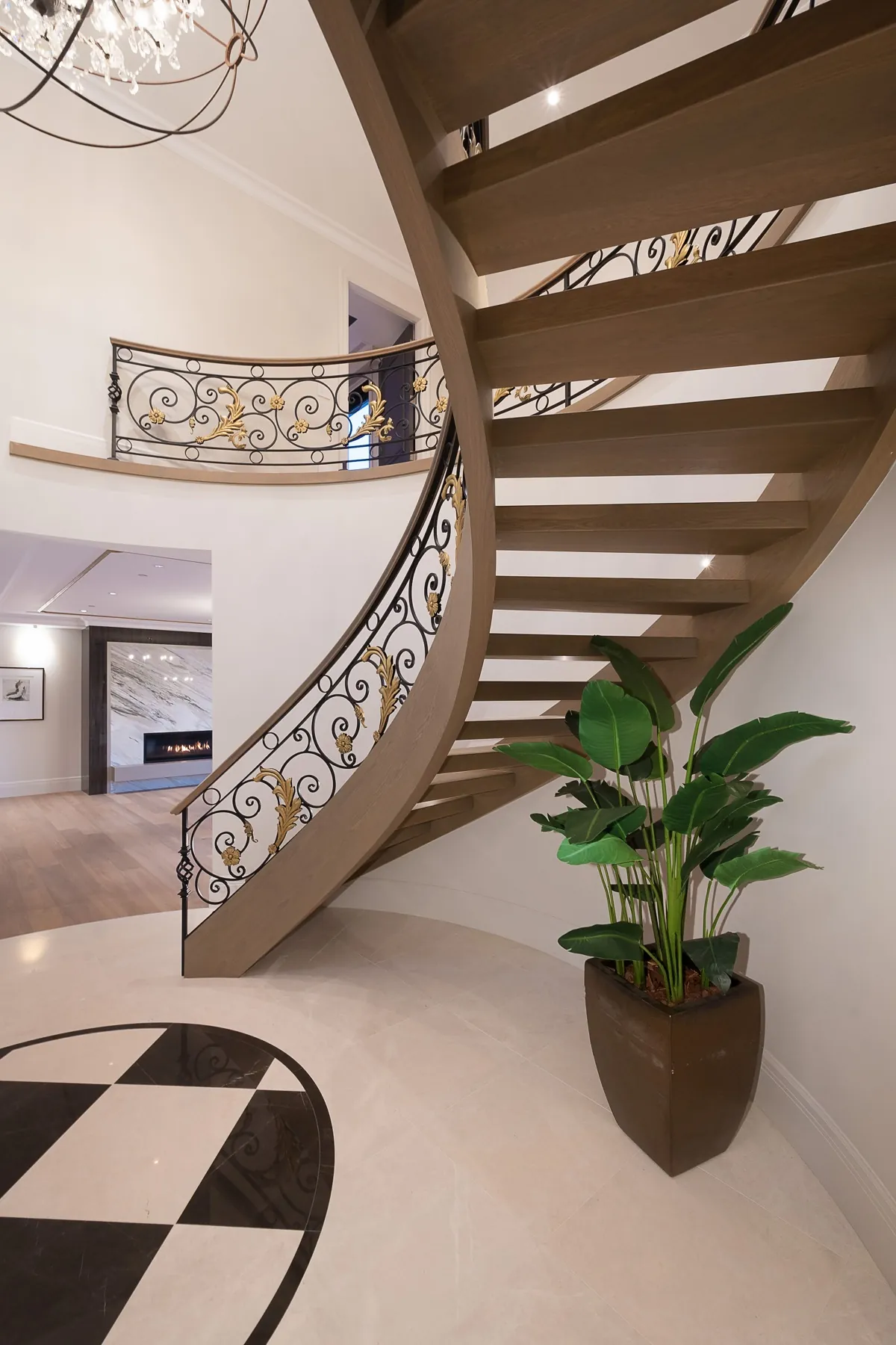 Chateau, Stair from below