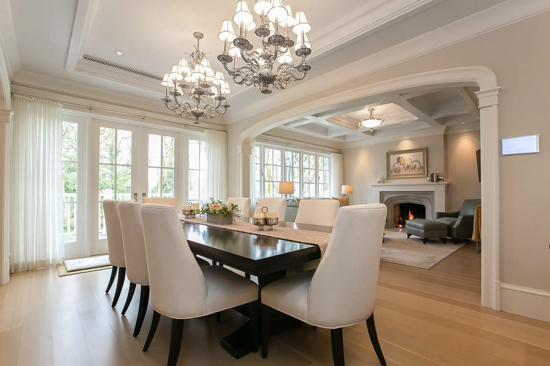 Lakeview, Dining room
