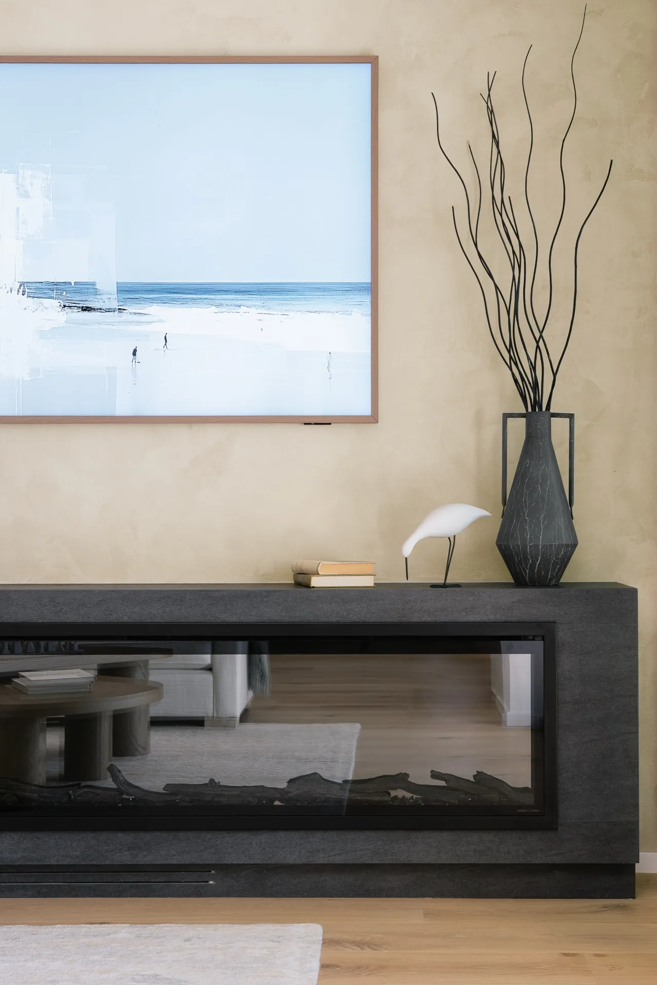 Seawalk, Fireplace