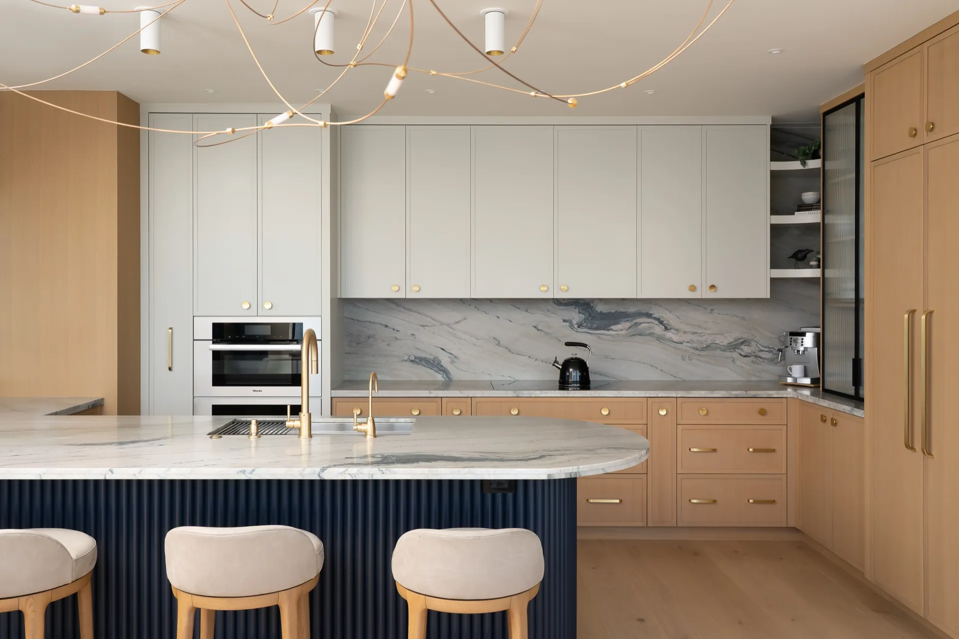 Seawalk kitchen, GD Nielsen custom home