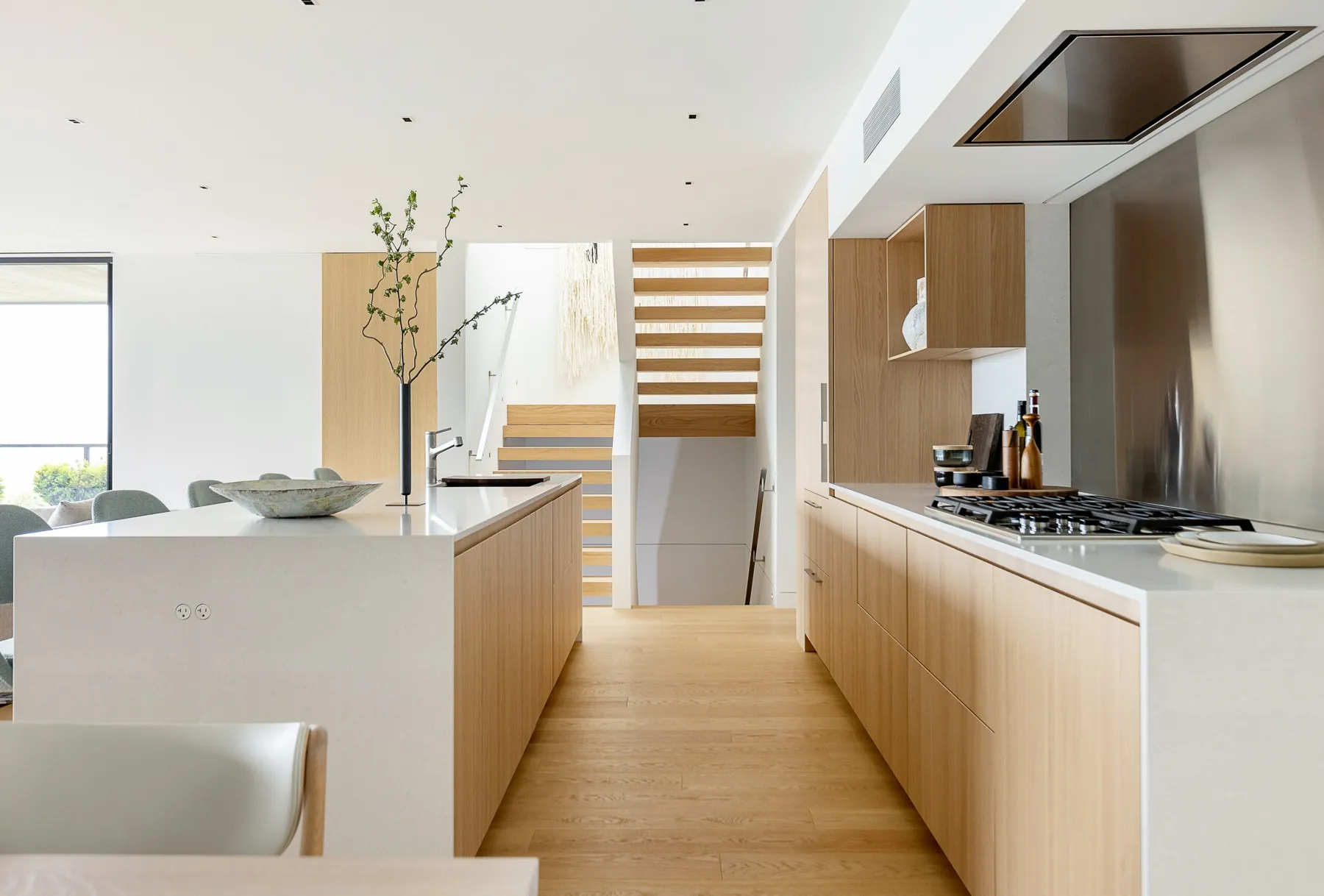 Shoreline, Kitchen island wide