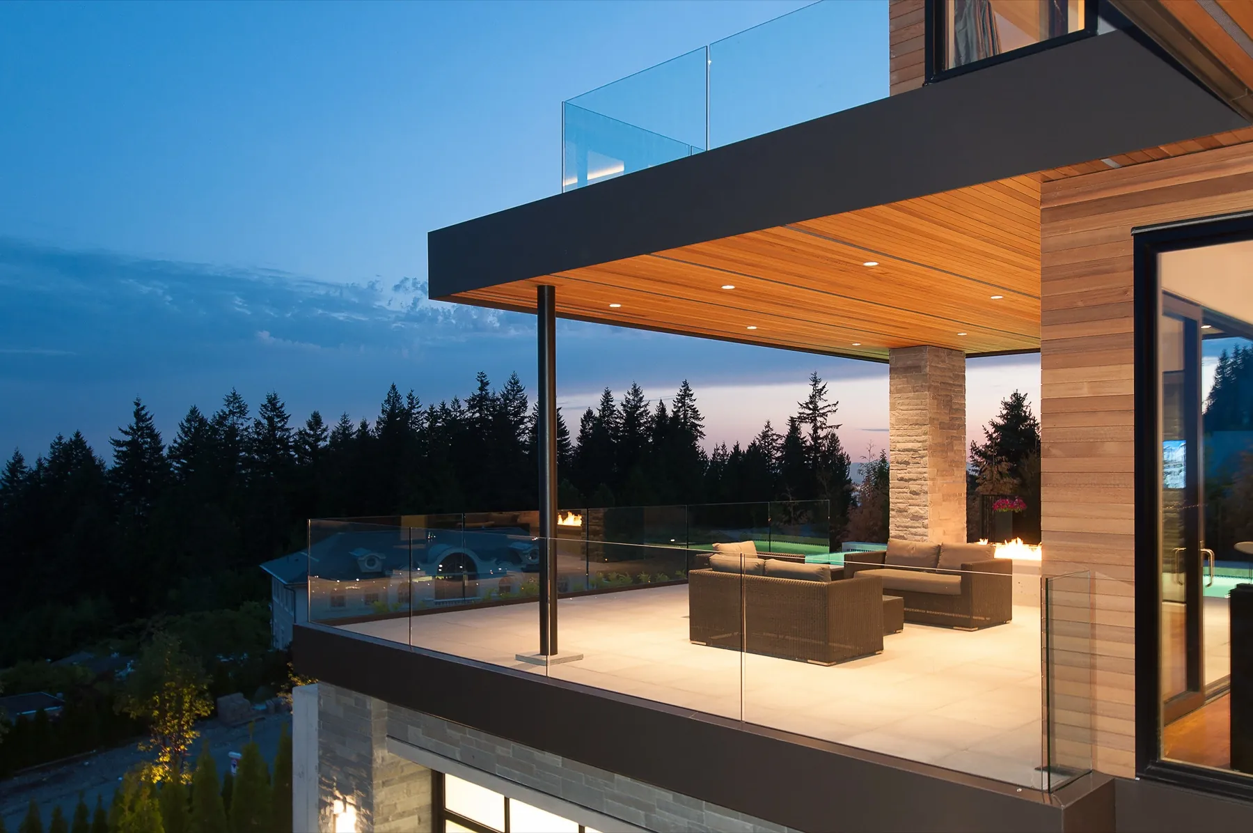 Skyline, Covered deck twilight